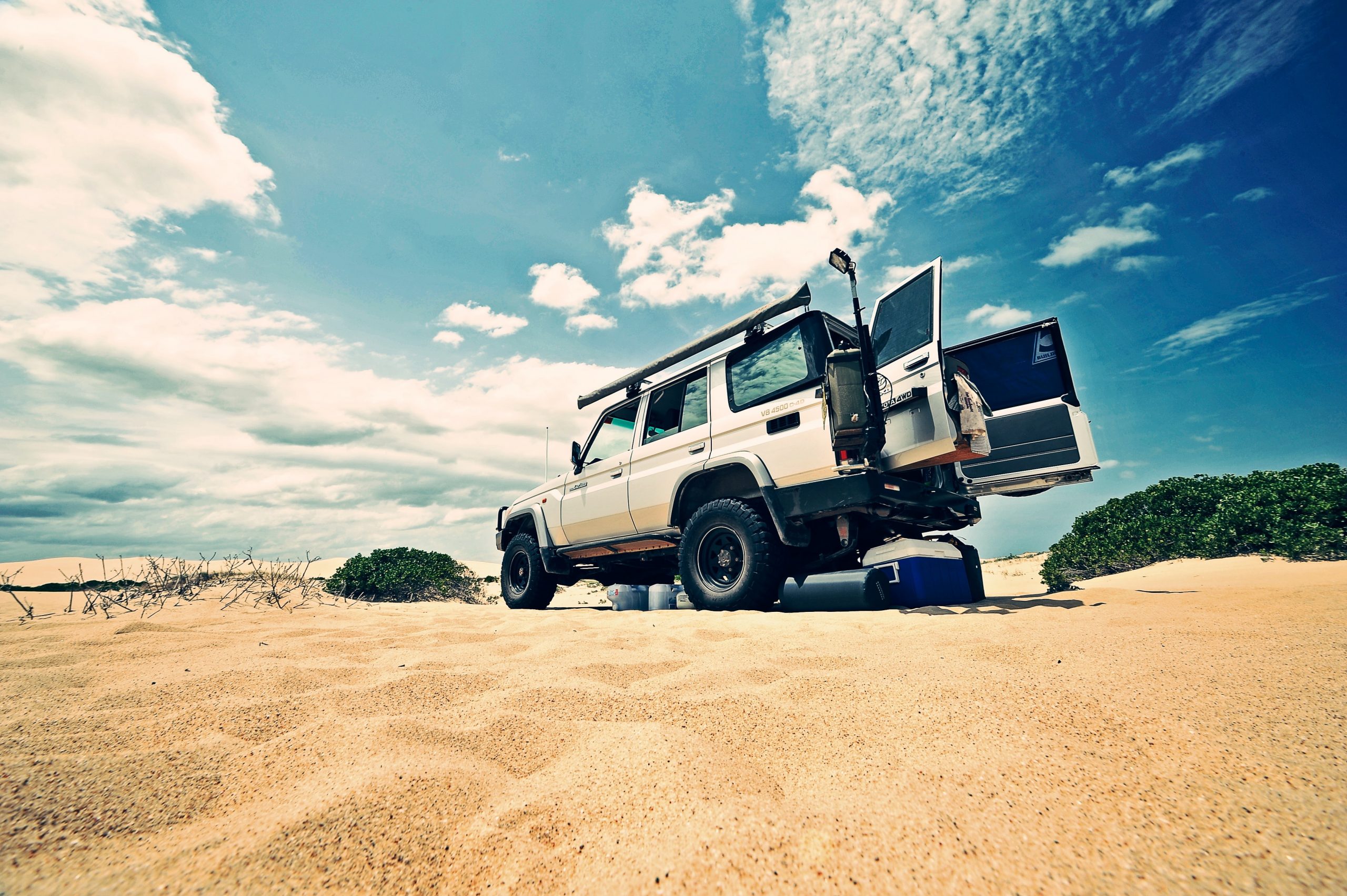 Australia's Best Touring Locations - white offroad vehicle