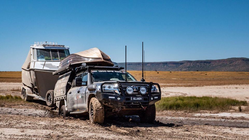 Pavement Vehicle Interaction - 4x4 vehicle towing a caravan